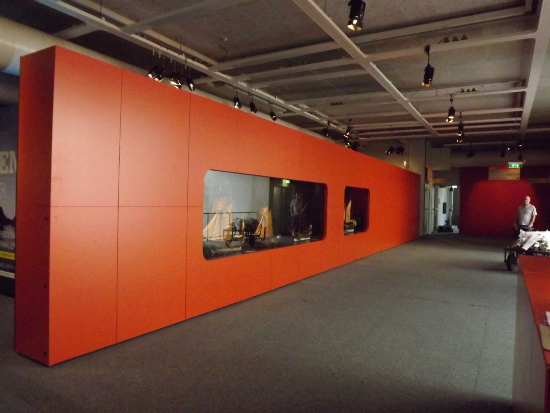 Expositiewand maritiem museum Rotterdam